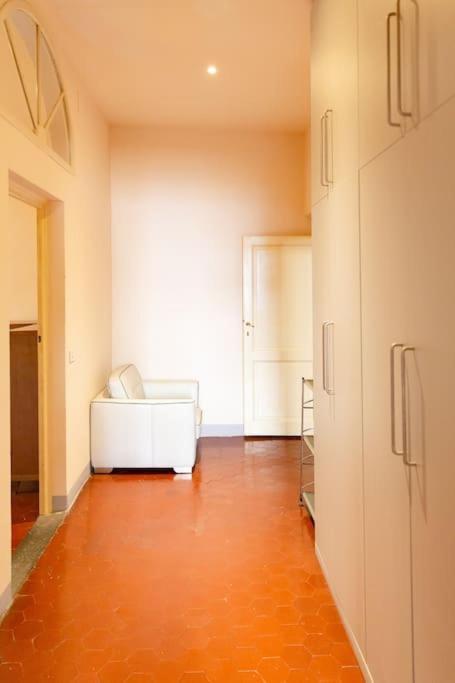 Elegant Apartment Near Piazza Della Signoria Флоренція Екстер'єр фото